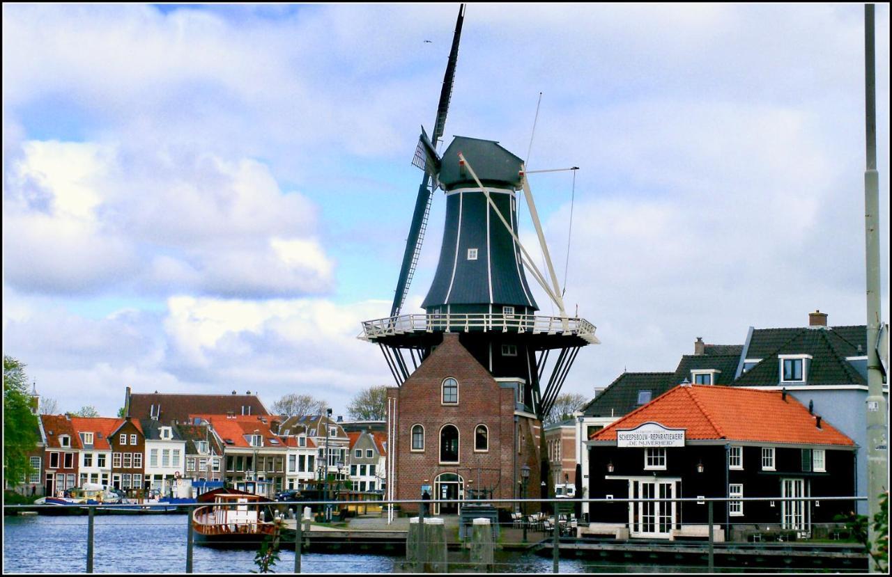 Bed & Breakfast Tegenover De Molen Гарлем Экстерьер фото